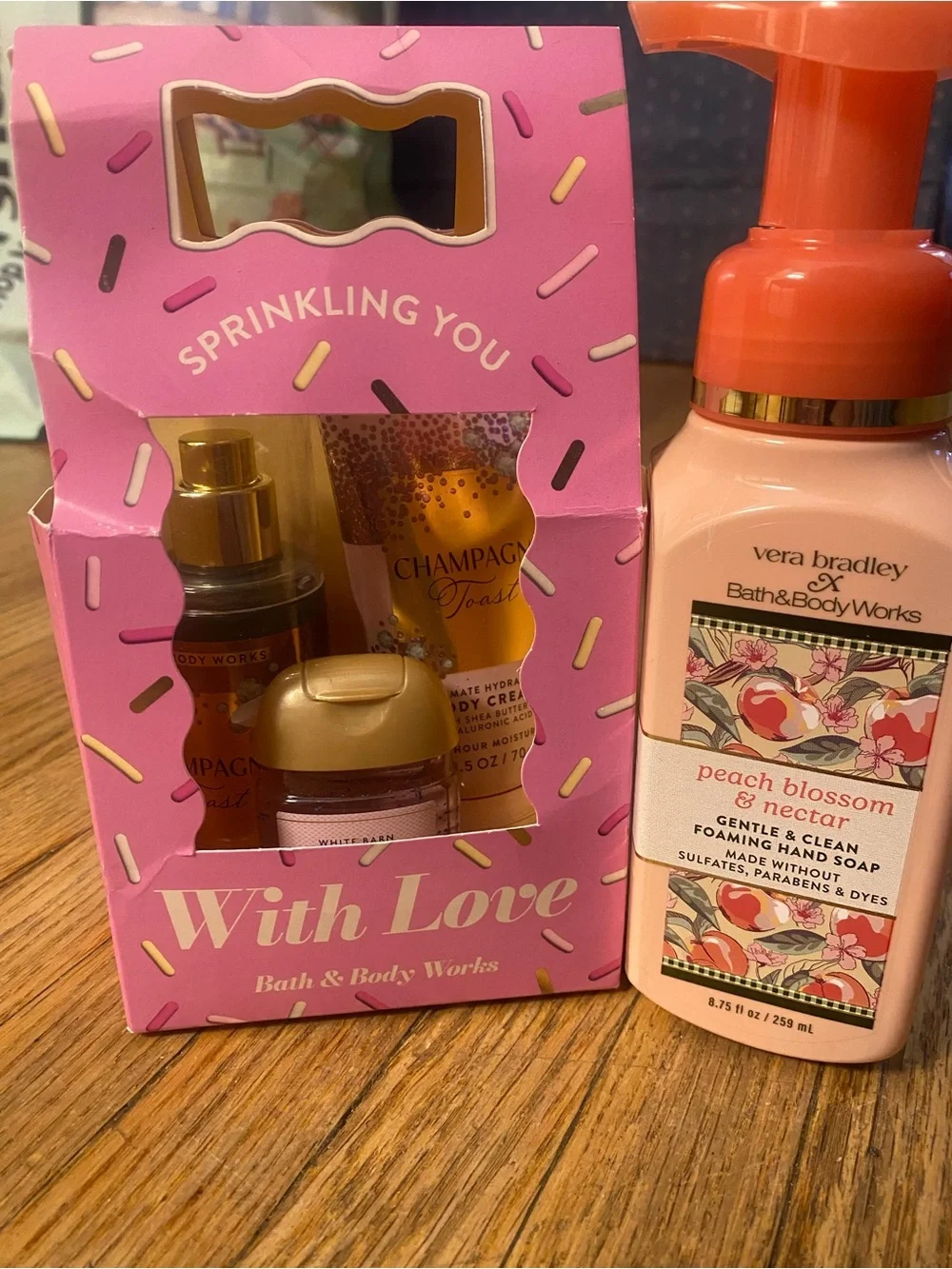 Bath & Body Works Pink & Peach Gift Set - Peach Blossom & Champagne Toast